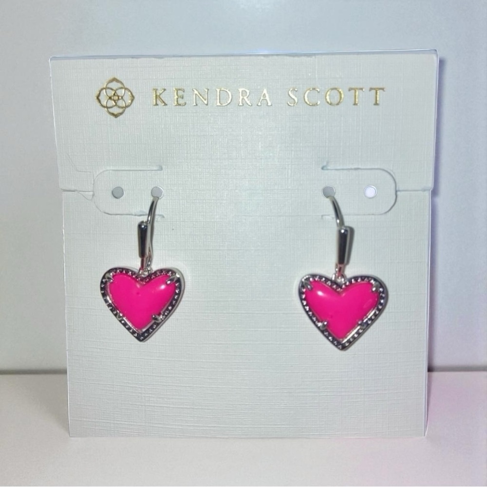 Kendra Scott Ari Heart Silver Drop Earrings in Hot Pink - Authentic NEW